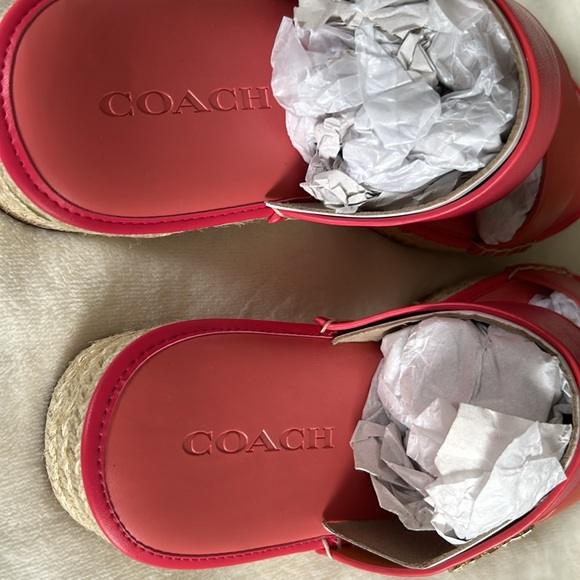 NIB Coach leather sandals - Picture 5 of 5